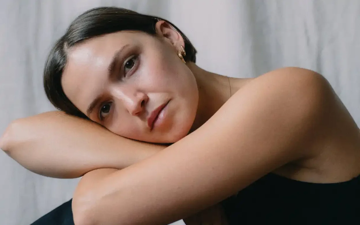 Olive Jones - Kingdom [Video]