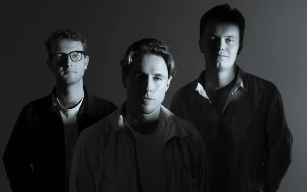 Patience Please - Madelaine [Video]