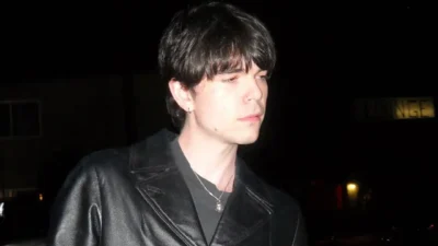 Phantom Pink - Czech New Wave [Single]