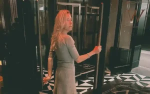 Robyn Bernstein ft. Britney Jayy - I Should Already Be Gone [Single]