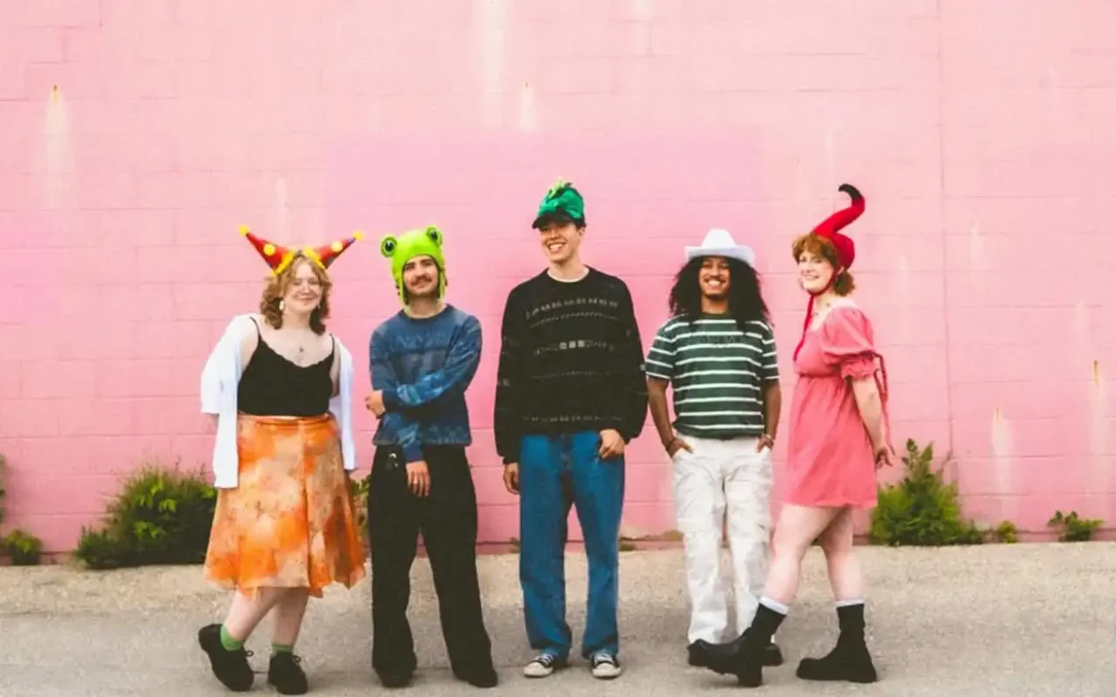 Synthetic Friend - Renovations [Single]