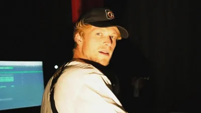 Tobias Fuhr - Slow burn driller [Single]