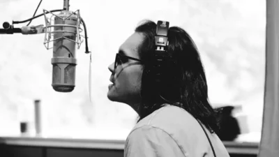 Arthur James - D E A D [Single]