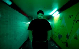 Connor Adams - Rush Hour [Video]