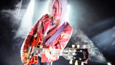 Sarah James - Better Than This [Single]