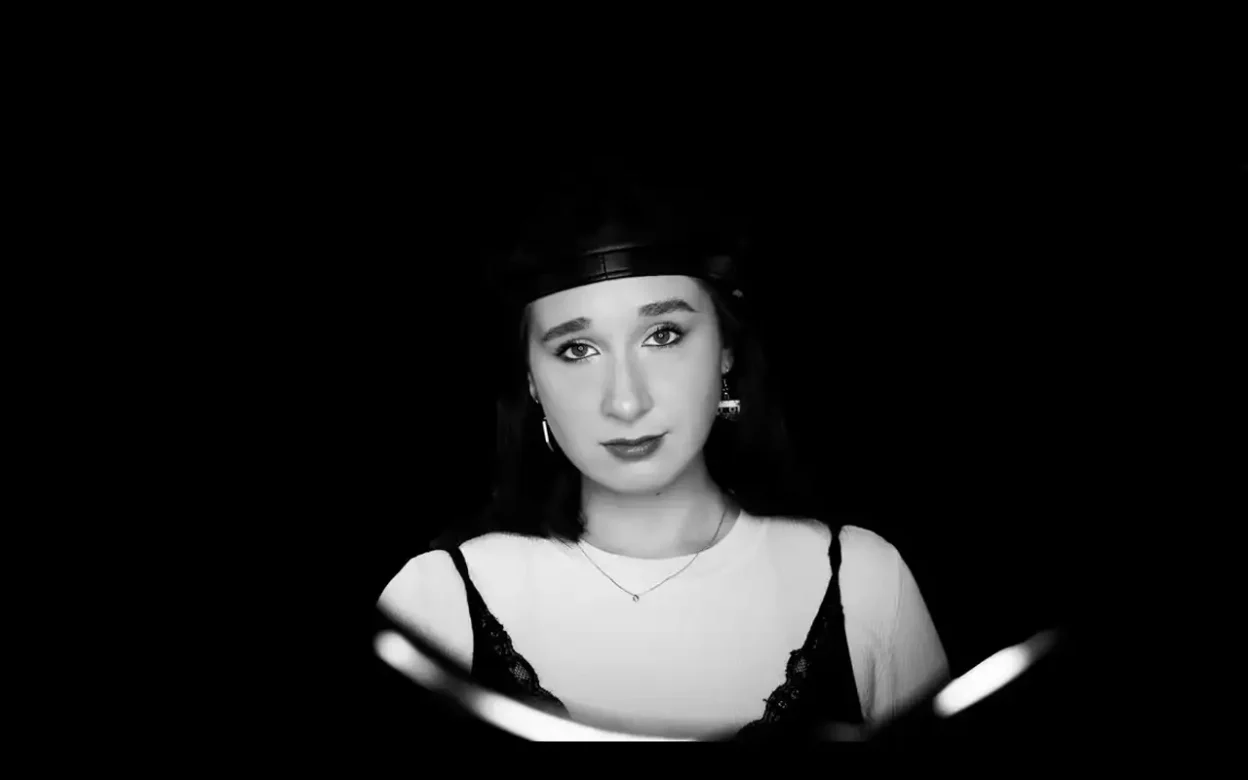 Siobhan Bodrug - Stars Uncrossed [Single]