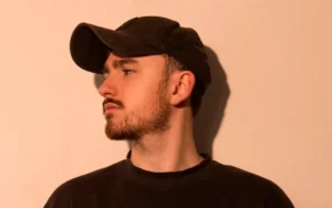 Aden Lou - Ella [Single]