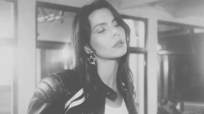 Estella Dawn - Detached (Acoustic) [Single]