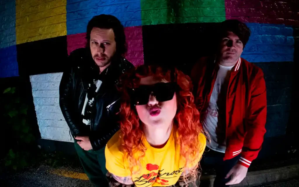 Glass Mansions - Sunsetting [Video]