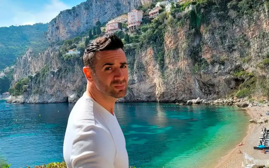 Greg Elenis - Red Flag Rhythm [Single]