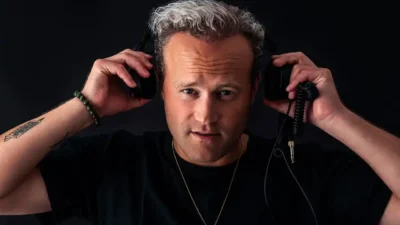 Marco Weber - Feel Feel Touch Touch [Marco Weber Remix]