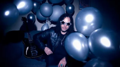 Mike Green - I Can't Help It [Single]