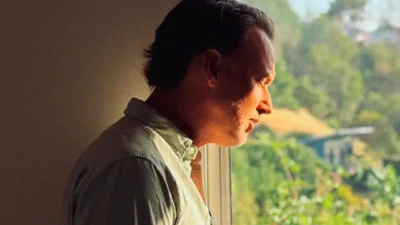 Tom Peyton - Let's Move In Together