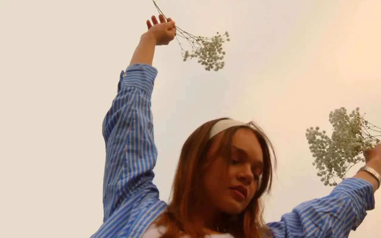 Vanessa Arnolds - Older Now [Single]