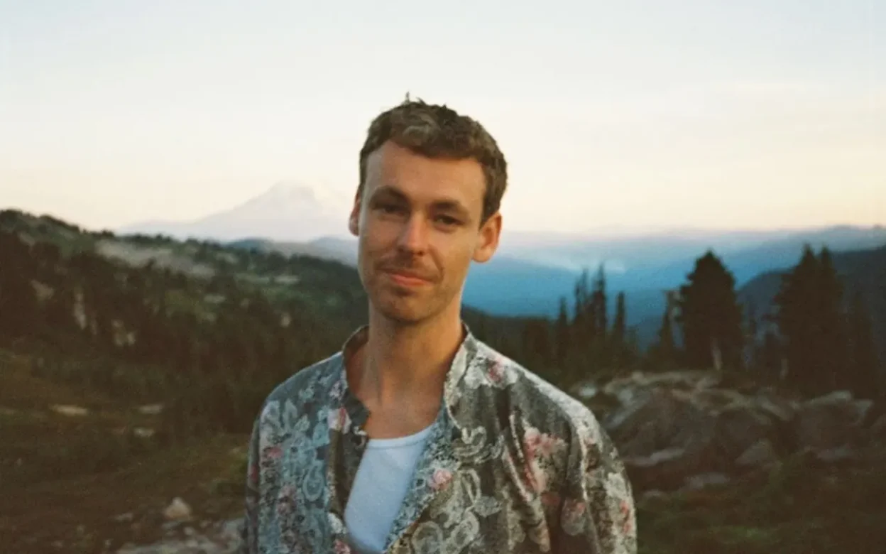 Hayden Everett - Roll On Thru [Single]