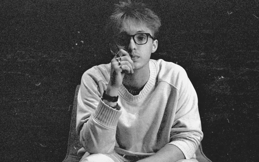 Eli Brunelle - pink whitney