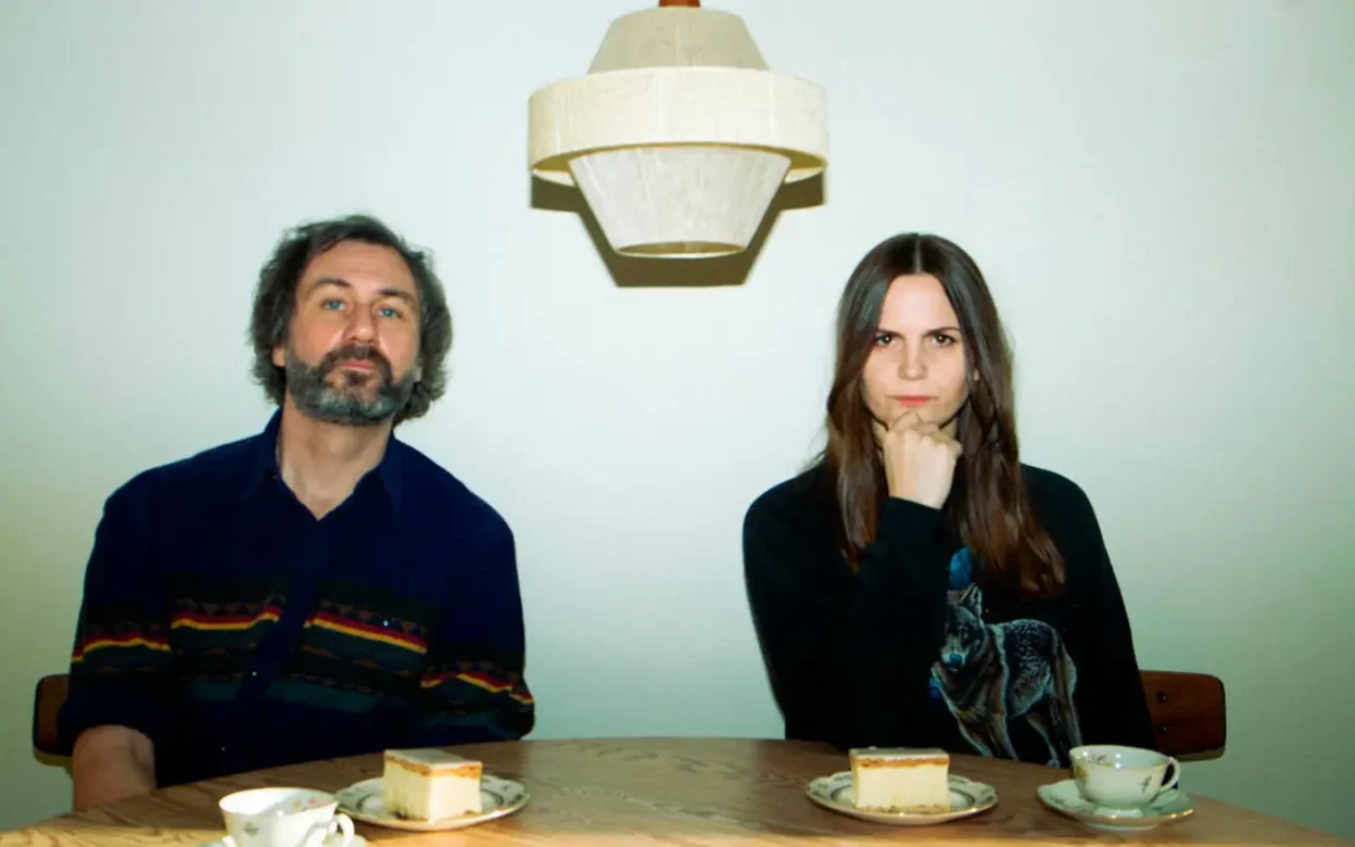 Misty Coast - Honey & Cinnamon