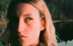 Bea Elmy Martin - Written On Me [Single]