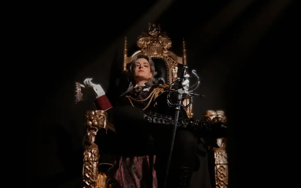 Katy Erin - battle chatter [Single]