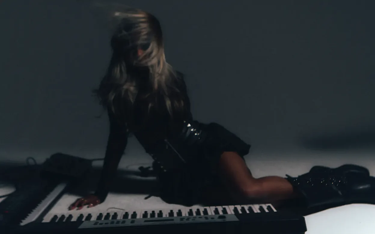 Kayla Williams - Ride [Single]