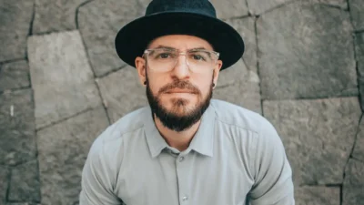 Neatly Drawn Blinds - Cold Blood [Single]