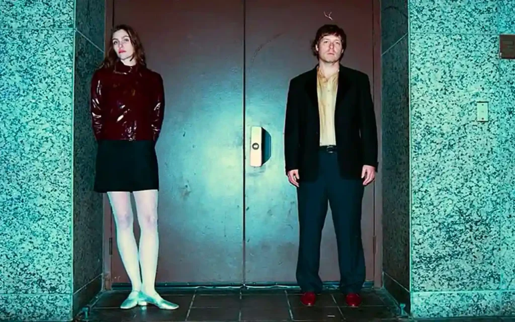 Paycheque - Generic Actress [Video]