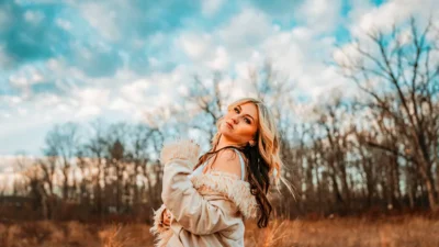 Lilly Moss - Death of Me [Video]