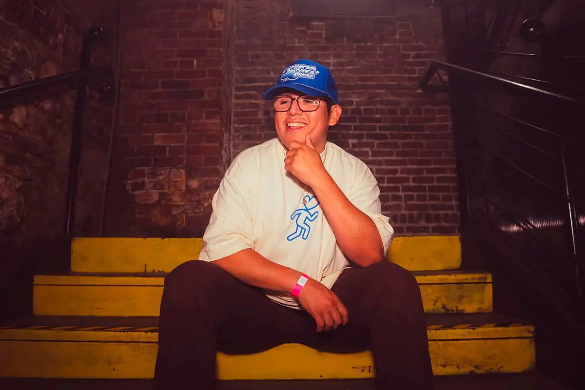 Eyezic ft. Jeanne Taylor - WASN'T SMALL