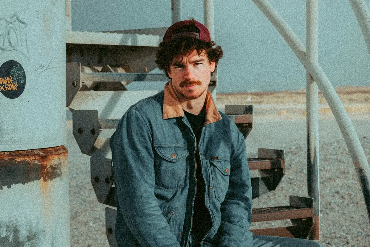Raoul Melchoir - Omaha To Amsterdam