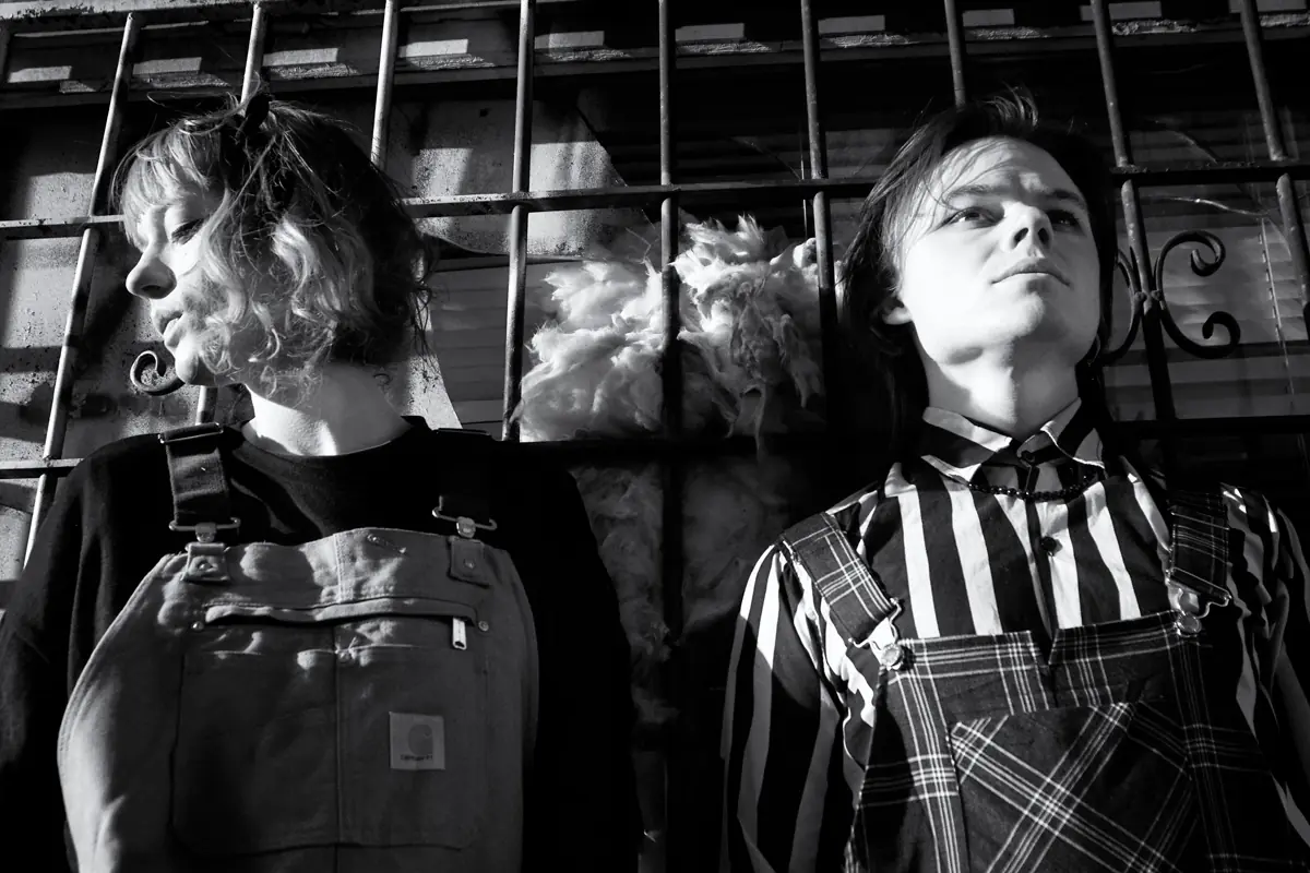 &Tilly y Timberly - Following